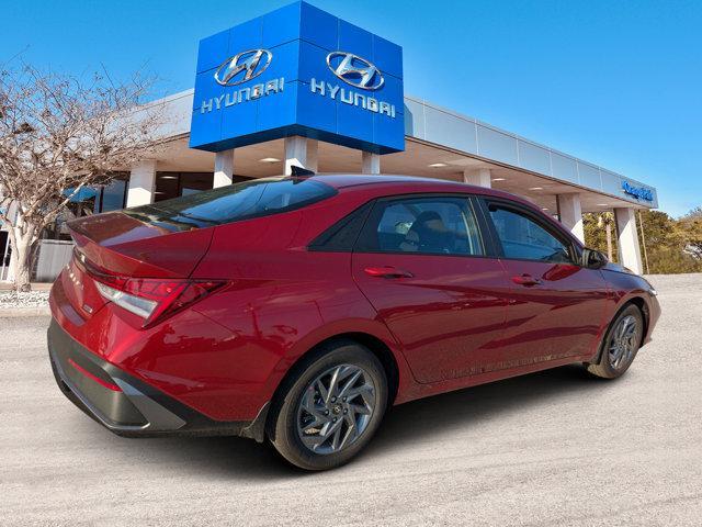 new 2025 Hyundai Elantra HEV car, priced at $27,275