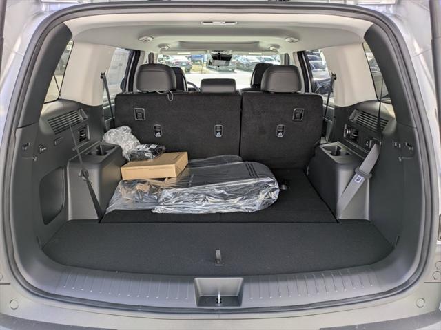 new 2025 Hyundai Santa Fe car, priced at $38,124