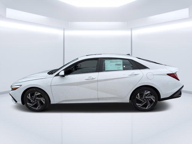 new 2025 Hyundai Elantra car, priced at $27,935