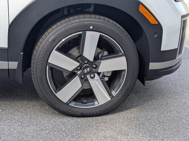 new 2025 Hyundai Santa Fe car, priced at $42,155