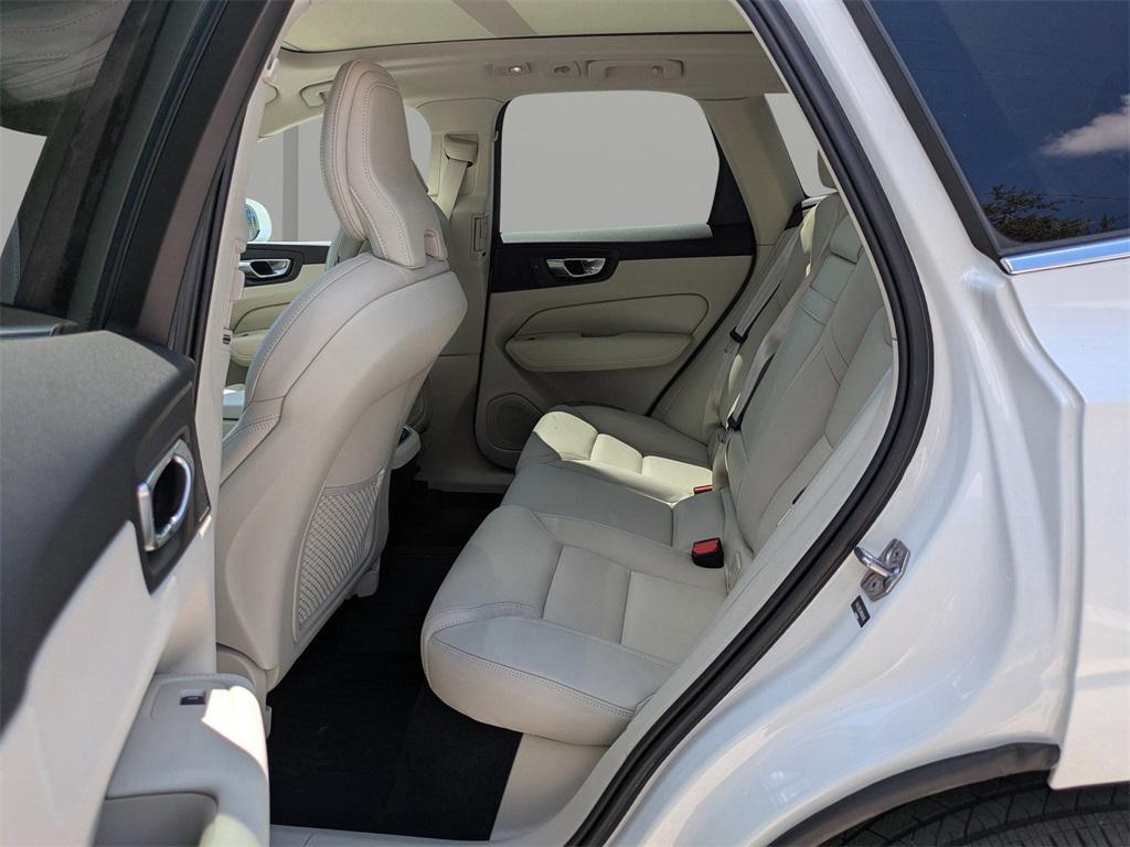used 2022 Volvo XC60 car, priced at $18,987