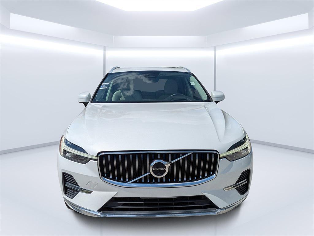 used 2022 Volvo XC60 car, priced at $18,987