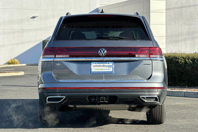 new 2024 Volkswagen Atlas car, priced at $39,995