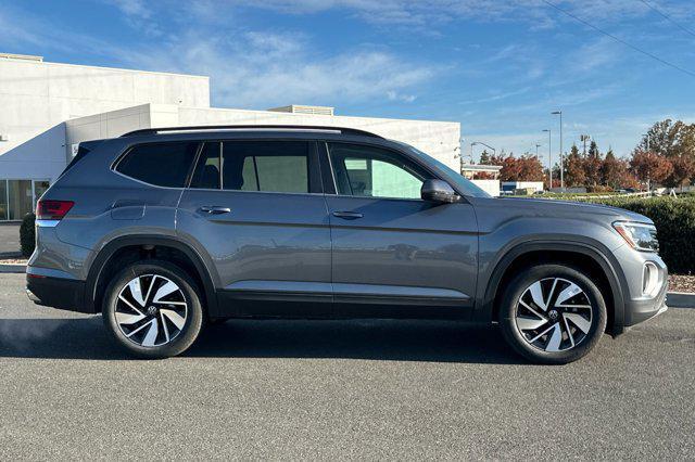 new 2024 Volkswagen Atlas car, priced at $39,995