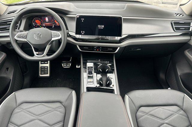new 2025 Volkswagen Atlas car, priced at $46,559