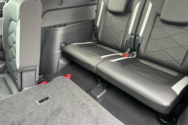 new 2025 Volkswagen Atlas car, priced at $46,559