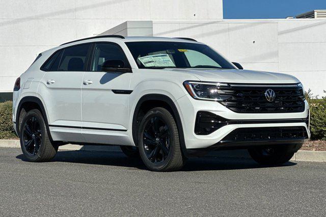 new 2025 Volkswagen Atlas Cross Sport car, priced at $50,331