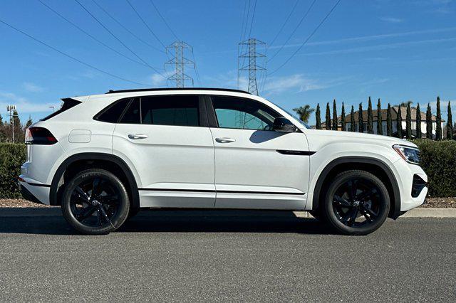 new 2025 Volkswagen Atlas Cross Sport car, priced at $50,331