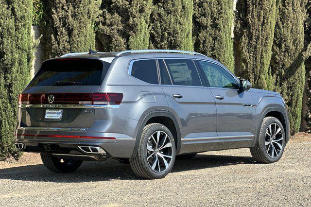 new 2025 Volkswagen Atlas car, priced at $52,744