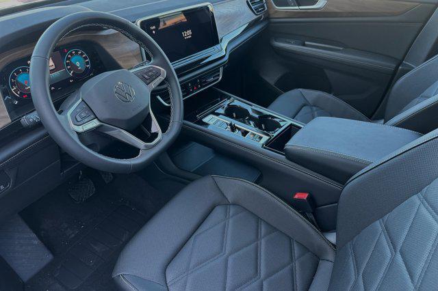 new 2024 Volkswagen Atlas car, priced at $42,199