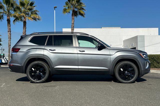 new 2024 Volkswagen Atlas car, priced at $42,199