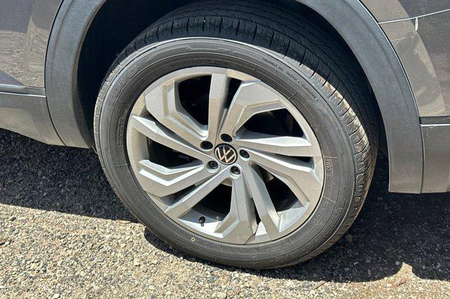 used 2021 Volkswagen Atlas car, priced at $24,995