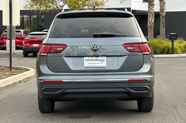 new 2024 Volkswagen Tiguan car, priced at $28,558