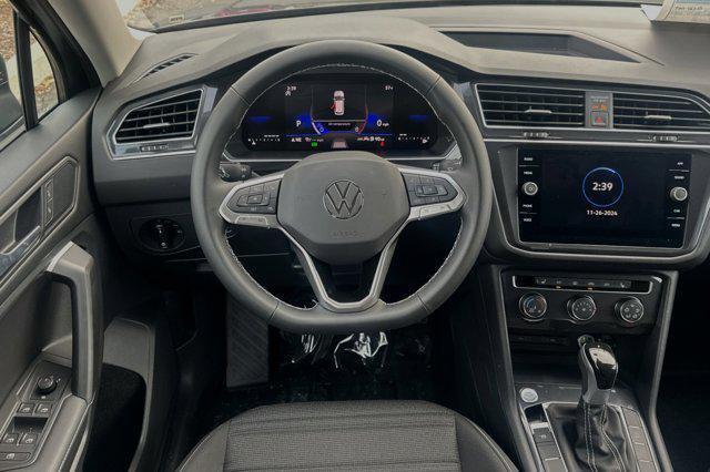 new 2024 Volkswagen Tiguan car, priced at $28,558