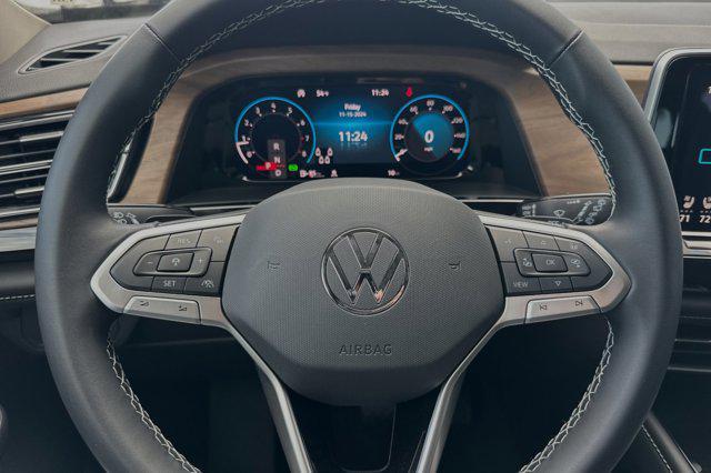 new 2024 Volkswagen Atlas car, priced at $39,995