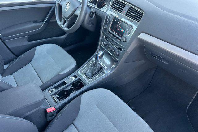used 2016 Volkswagen e-Golf car, priced at $12,995