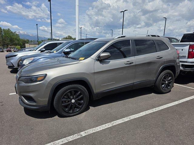 used 2019 Jeep Cherokee car, priced at $17,399