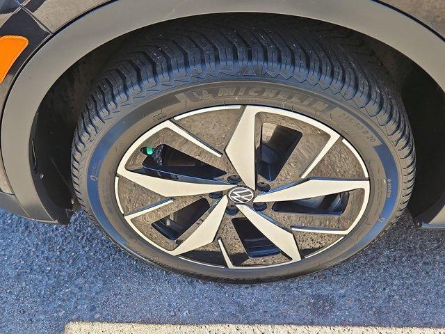 used 2023 Volkswagen ID.4 car, priced at $25,899