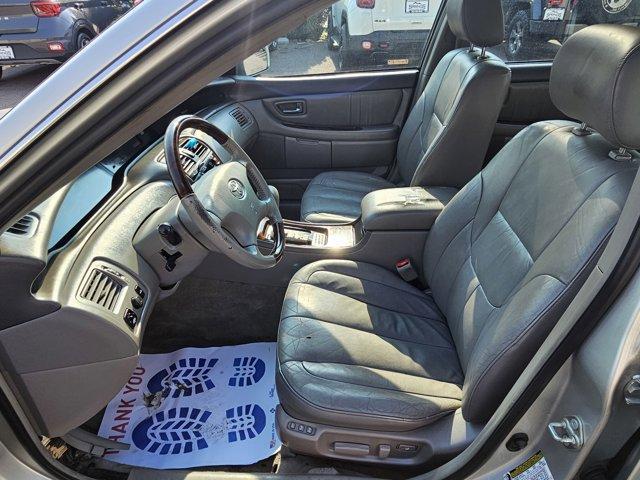 used 2004 Toyota Avalon car, priced at $3,995