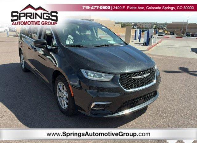 used 2022 Chrysler Pacifica car, priced at $21,999