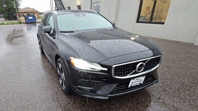 used 2020 Volvo V60 Cross Country car, priced at $21,994
