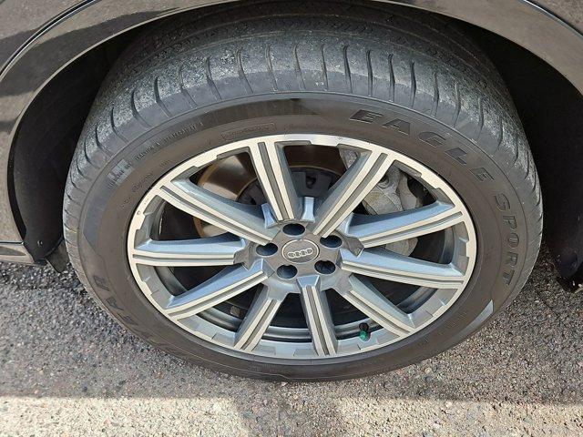 used 2018 Audi Q7 car, priced at $18,697