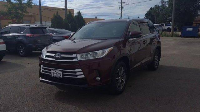 used 2019 Toyota Highlander car, priced at $32,299