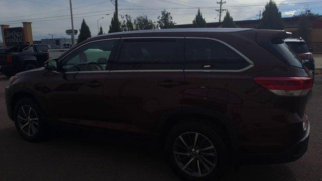 used 2019 Toyota Highlander car, priced at $32,299