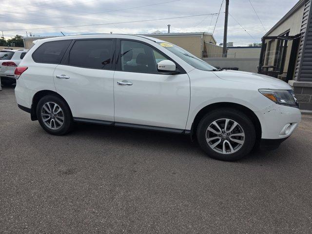 used 2014 Nissan Pathfinder car, priced at $7,299