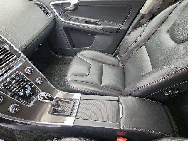 used 2015 Volvo XC60 car, priced at $13,399