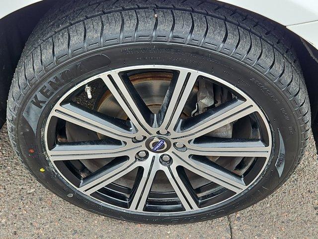 used 2015 Volvo XC60 car, priced at $13,399