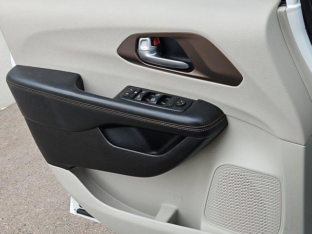 used 2017 Chrysler Pacifica car, priced at $10,097