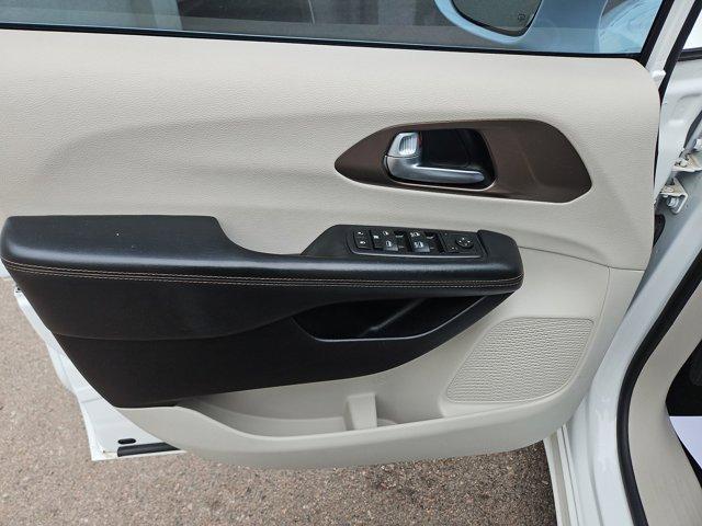 used 2017 Chrysler Pacifica car, priced at $10,097