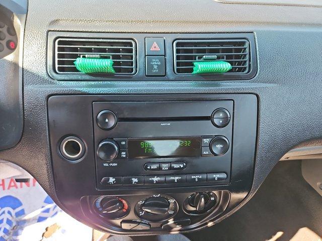 used 2007 Ford Focus car, priced at $3,995