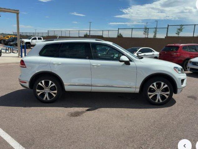 used 2017 Volkswagen Touareg car, priced at $18,399
