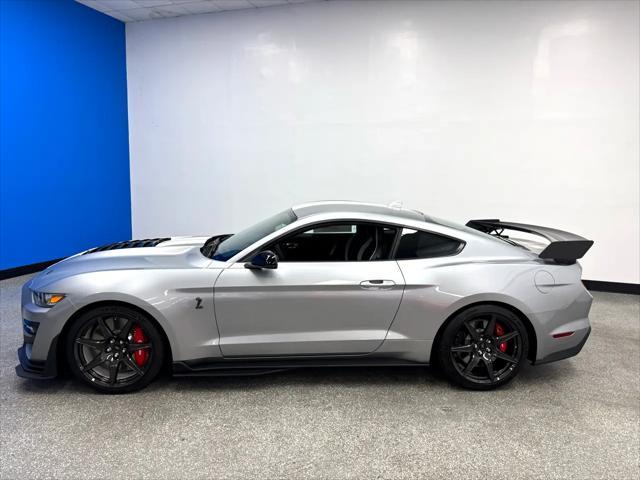 used 2022 Ford Shelby GT500 car