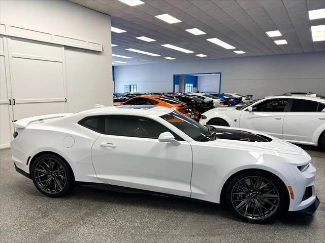 used 2023 Chevrolet Camaro car
