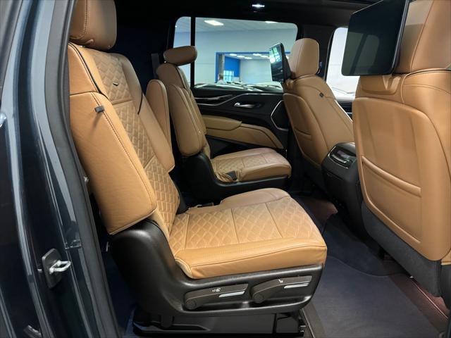 used 2021 Cadillac Escalade ESV car, priced at $75,990