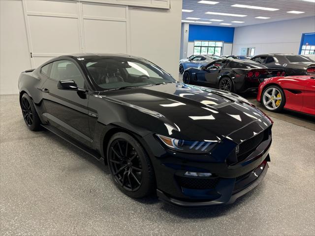 used 2016 Ford Shelby GT350 car