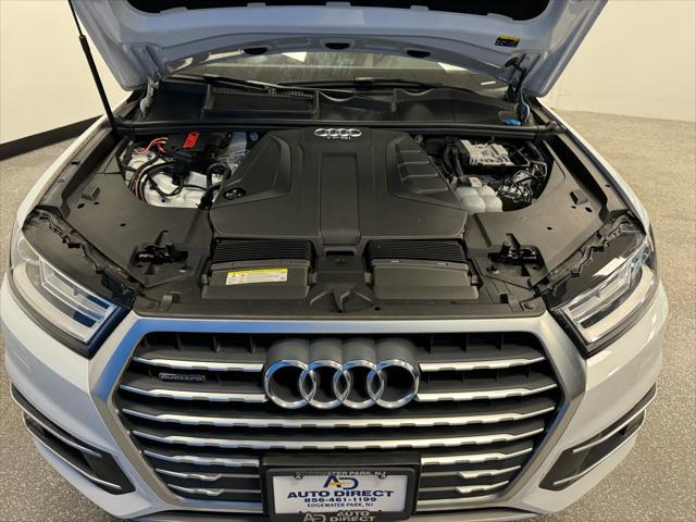 used 2018 Audi Q7 car, priced at $33,990