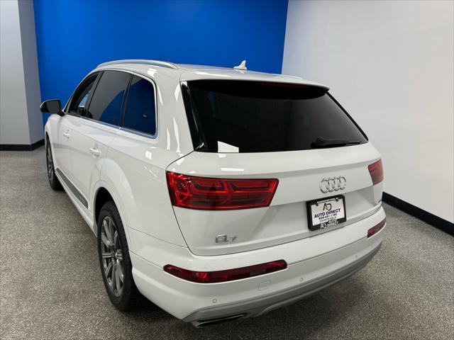 used 2018 Audi Q7 car, priced at $33,990