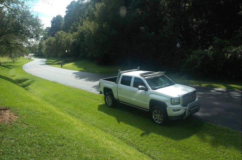 used 2017 GMC Sierra 1500 car, priced at $24,999