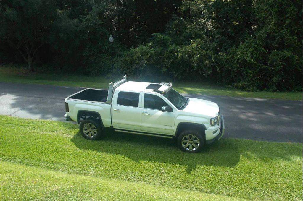 used 2017 GMC Sierra 1500 car, priced at $24,999