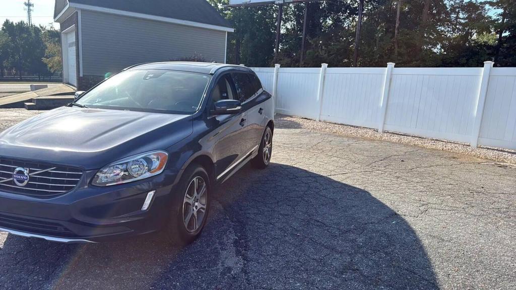 used 2015 Volvo XC60 car, priced at $6,999