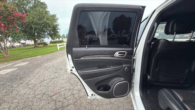 used 2017 Jeep Grand Cherokee car, priced at $14,499
