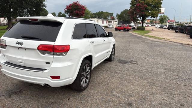 used 2017 Jeep Grand Cherokee car, priced at $14,499