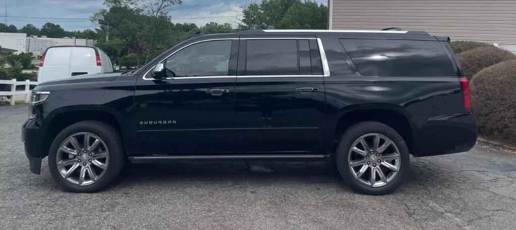 used 2019 Chevrolet Suburban car, priced at $27,998