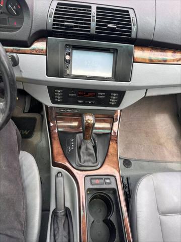 used 2004 BMW X5 car, priced at $5,999