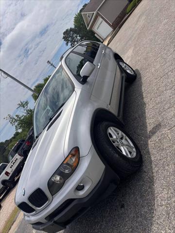 used 2004 BMW X5 car, priced at $5,999