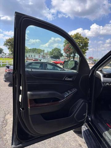 used 2017 GMC Yukon car, priced at $15,499